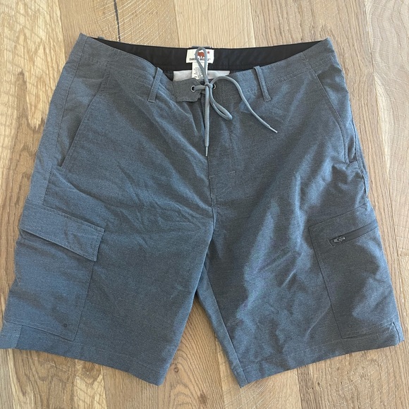 Dakota grizzley shorts - Picture 1 of 7